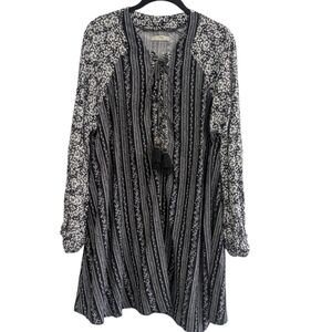 Maaji Black White Floral Lace Up Chest Dress. Medium